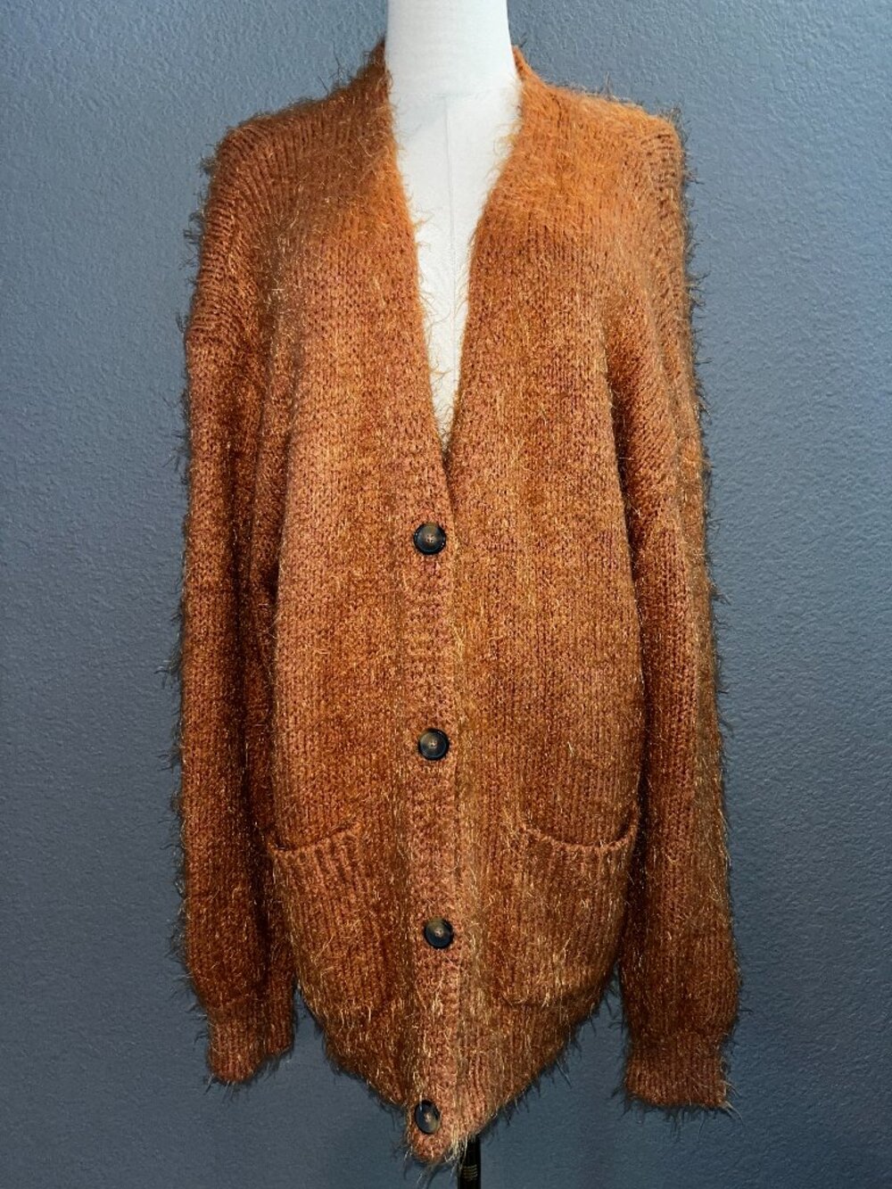 Free People Nevermind Oversized Fuzzy Cardigan Sweater in Cider Rust - EUC - M
